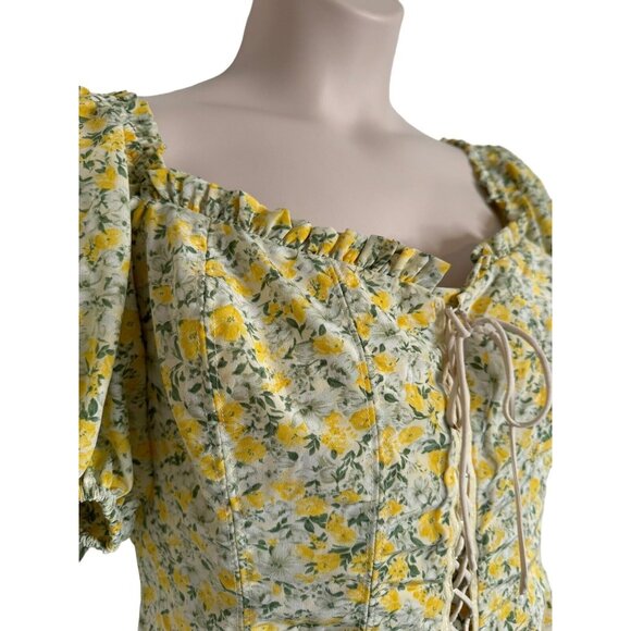 ASTR Womens Floral Smocked Top Medium Yellow Puff Sleeve Cropped Boning NWT - Picture 2 of 12